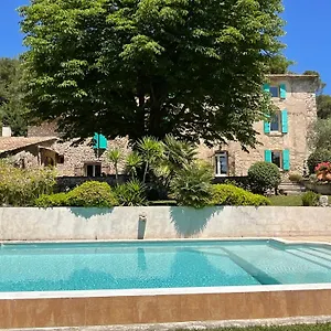 ** Couette-café Mas La Floreline France